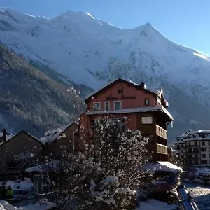 Hotel Vallée Blanche ***